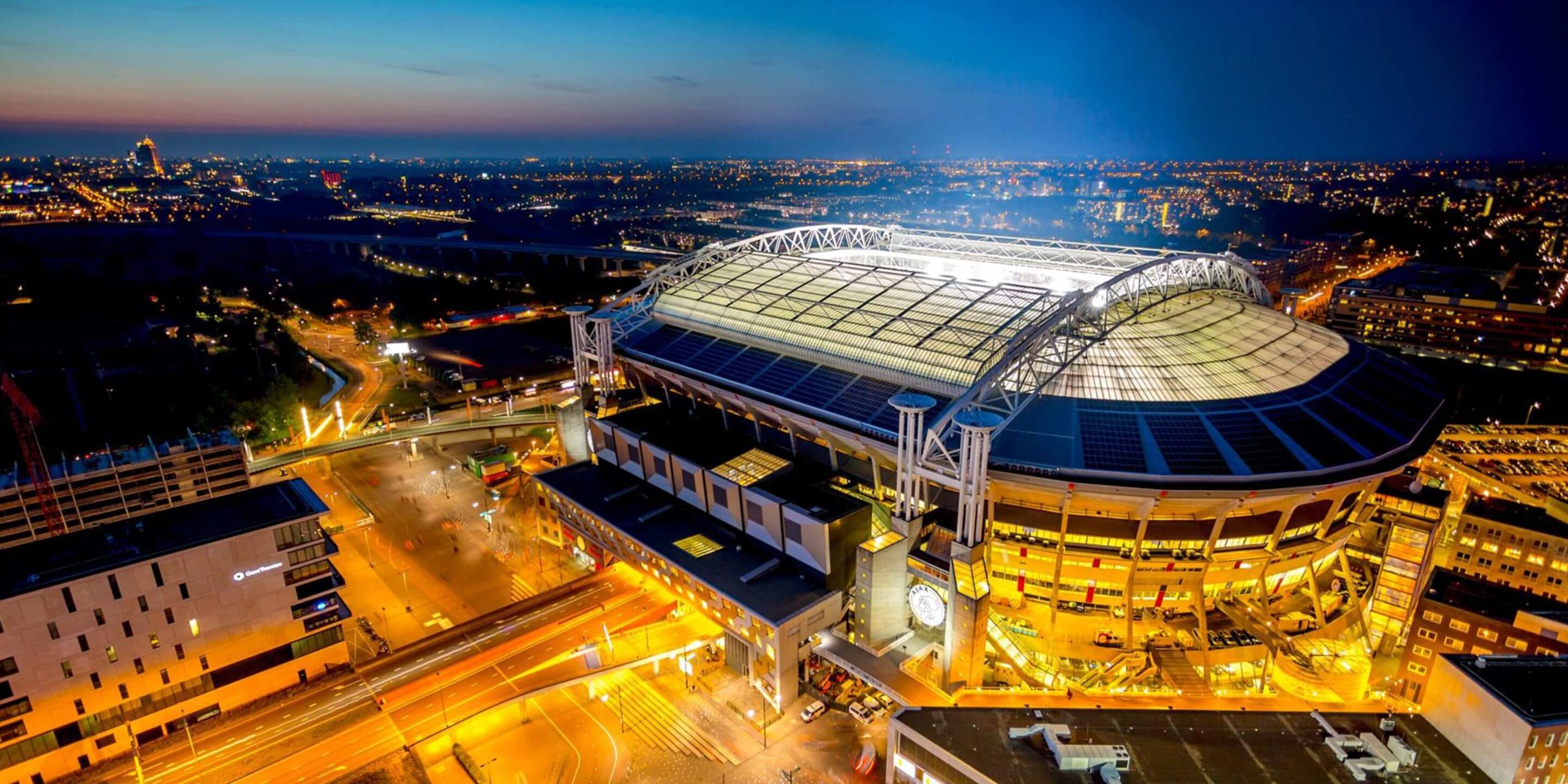 Sân vận động tổ chức euro Johan Cruyff Arena (Amsterdam, Hà Lan)