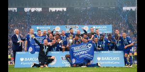 CLB Leicester City vượt qua các đội bóng Ngoại hạng Anh 2015 để lên ngôi vô địch 