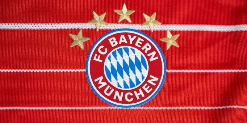 Logo các đội bóng châu âu - Logo Bayern Munich thể hiện tầm vóc của hùm xám