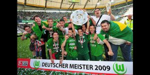 CLB Werder Bremen lần thứ 4 vô địch Bundesliga mùa giải 2003-2004
